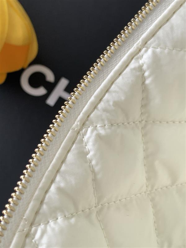 2026127215527982 380